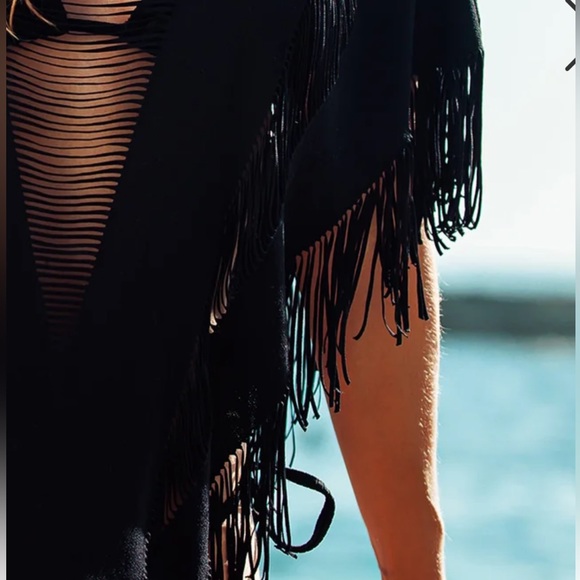 PilyQ Haute Summer black Poncho bathing suit cover up one size - Picture 3 of 15